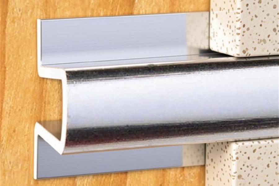 Listello with legs Aluminium - 2.5 metre lengths — Aluminium Metal Profiles